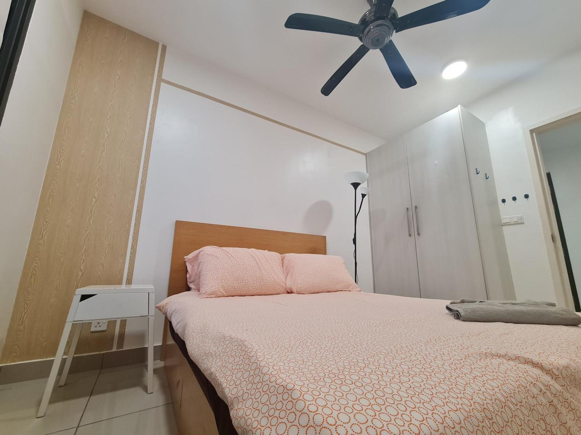 Solstice Service Apartment Cyberjaya Wifi Netflix Klia חדר תמונה